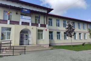Școala Gimnazială Popricani