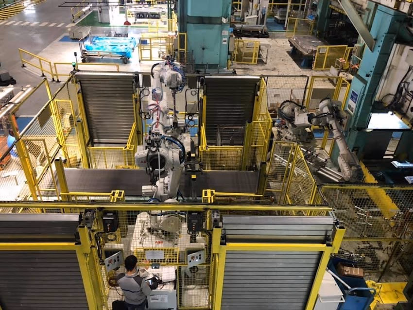 Squant Leader Enterprise Srl