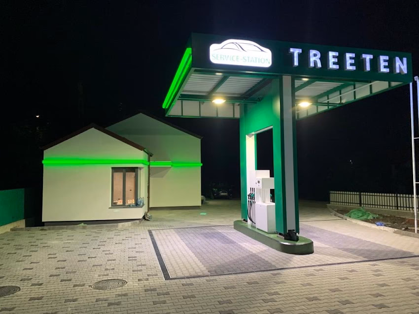 Treeten Service Station Srl