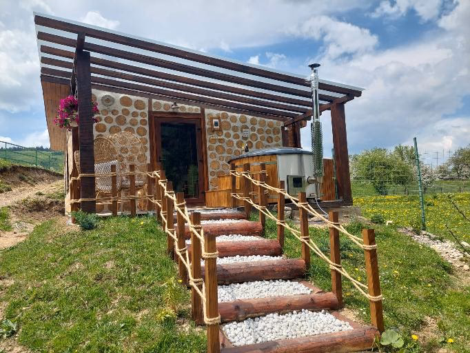 Vama Aniral echitatie si cazare