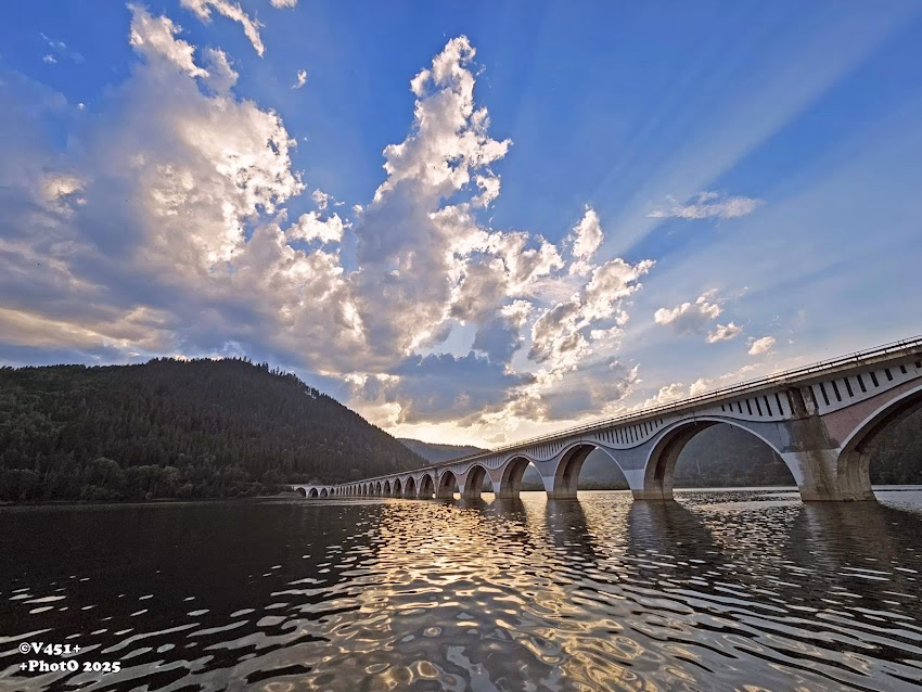 Viaduct Poiana Teiului